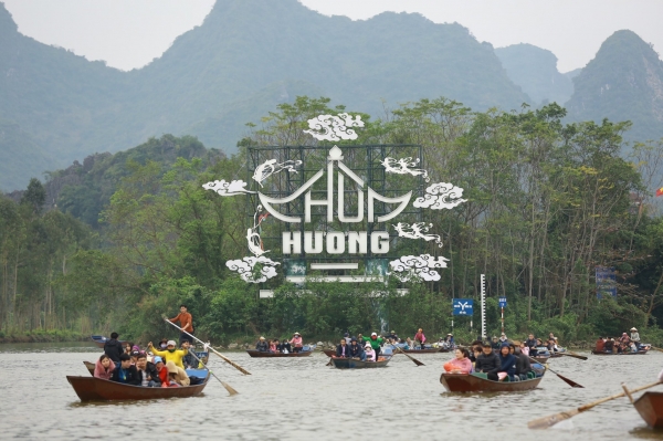 HÀ NỘI - HẠ LONG – SAPA – CHÙA HƯƠNG –HÀ NỘI