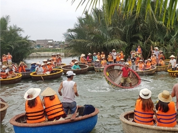  TOUR THAM QUAN RỪNG DỪA BẢY MẨU